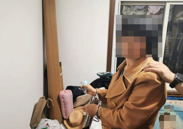 保姆沉迷賭博2.jpg