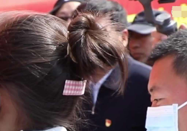 扒手扒竊援鄂醫(yī)療隊(duì)醫(yī)護(hù)人員1.jpg