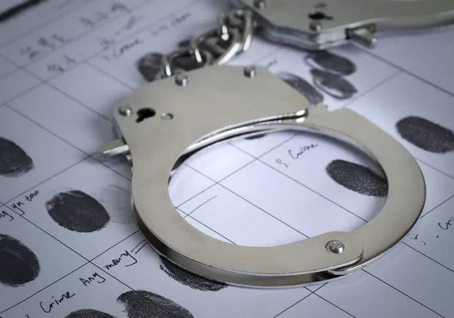 湖南一男子持刀傷7人后自殺2.jpg