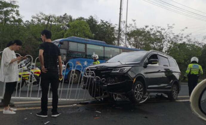 鹽城交通事故