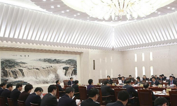 全國人大常委會(huì)：安檢購物時(shí)有影響民族關(guān)系情況