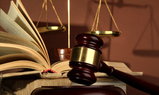 法學(xué)專家解讀推進(jìn)以審判為中心刑事訴訟制度改革意見