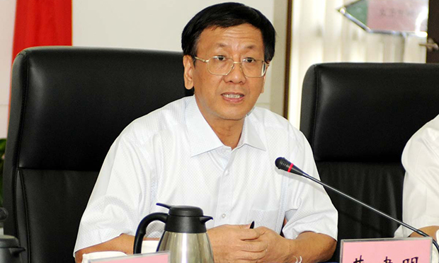 曹建明：緊密攜手打擊跨國(guó)販賣毒品和人口犯罪