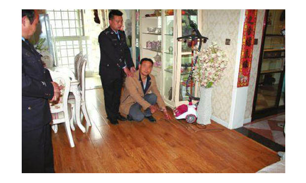 男子毆打11歲女兒致死 涉嫌故意傷害罪提請(qǐng)逮捕