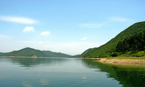 中央文件破解地方保護(hù)主義 重塑環(huán)保權(quán)力清單