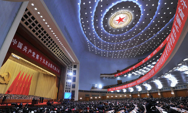 十九大報(bào)告作出了“中國特色社會(huì)主義進(jìn)入新時(shí)代”的重大判斷