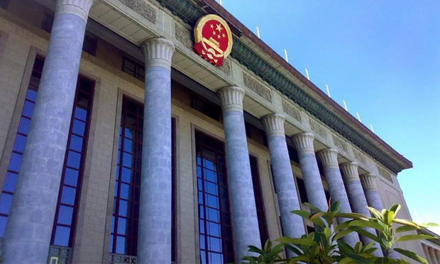 全國人大常委會(huì)組成人員：推動(dòng)檢察官隊(duì)伍正規(guī)化、專業(yè)化,、職業(yè)化發(fā)展