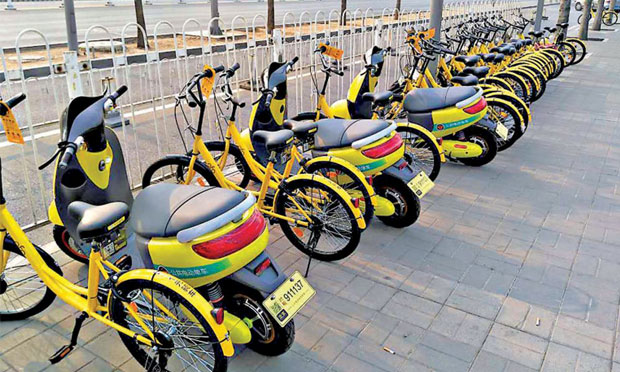 多地將出臺共享單車停車規(guī)范辦法治理“亂停違?！? width=