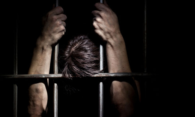 刑罰執(zhí)行完畢前犯新罪 對其處罰應(yīng)重于累犯