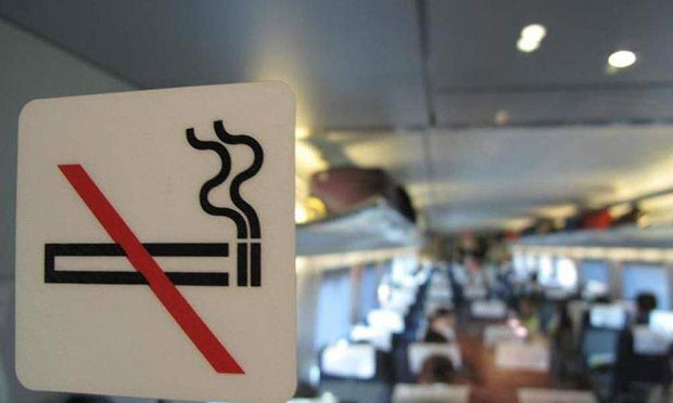 普速列車吸煙區(qū)內(nèi)吸煙波及車廂 PM2.5濃度翻倍