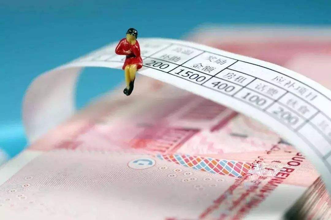 不提前30天通知離職賠償一個月工資有效嗎,？