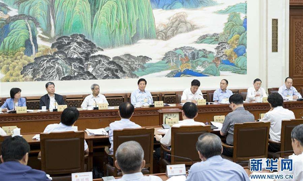 全國(guó)人民代表大會(huì)常務(wù)委員會(huì)關(guān)于全面加強(qiáng)生態(tài)環(huán)境保護(hù)依法推動(dòng)打好污染防治攻堅(jiān)戰(zhàn)的決議