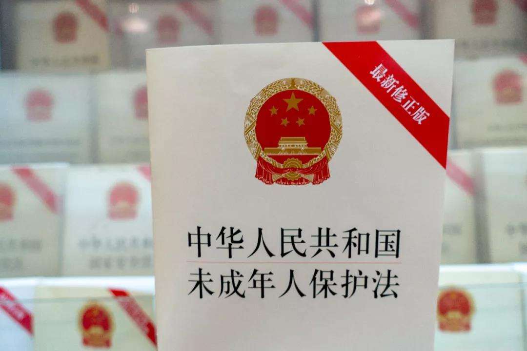 作為監(jiān)護人是否有權處理被監(jiān)護人的財產,？