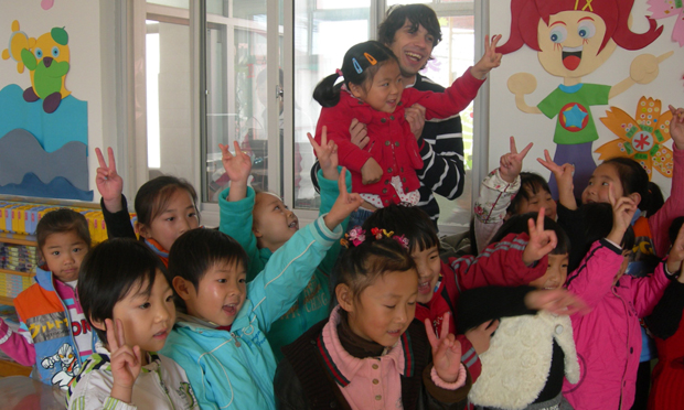《幼兒園工作規(guī)程》1日起實施 嚴禁虐待幼兒等行為
